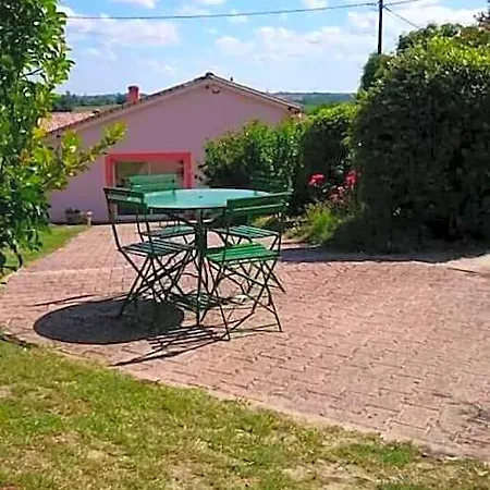 Aquitaine Bed & Breakfast